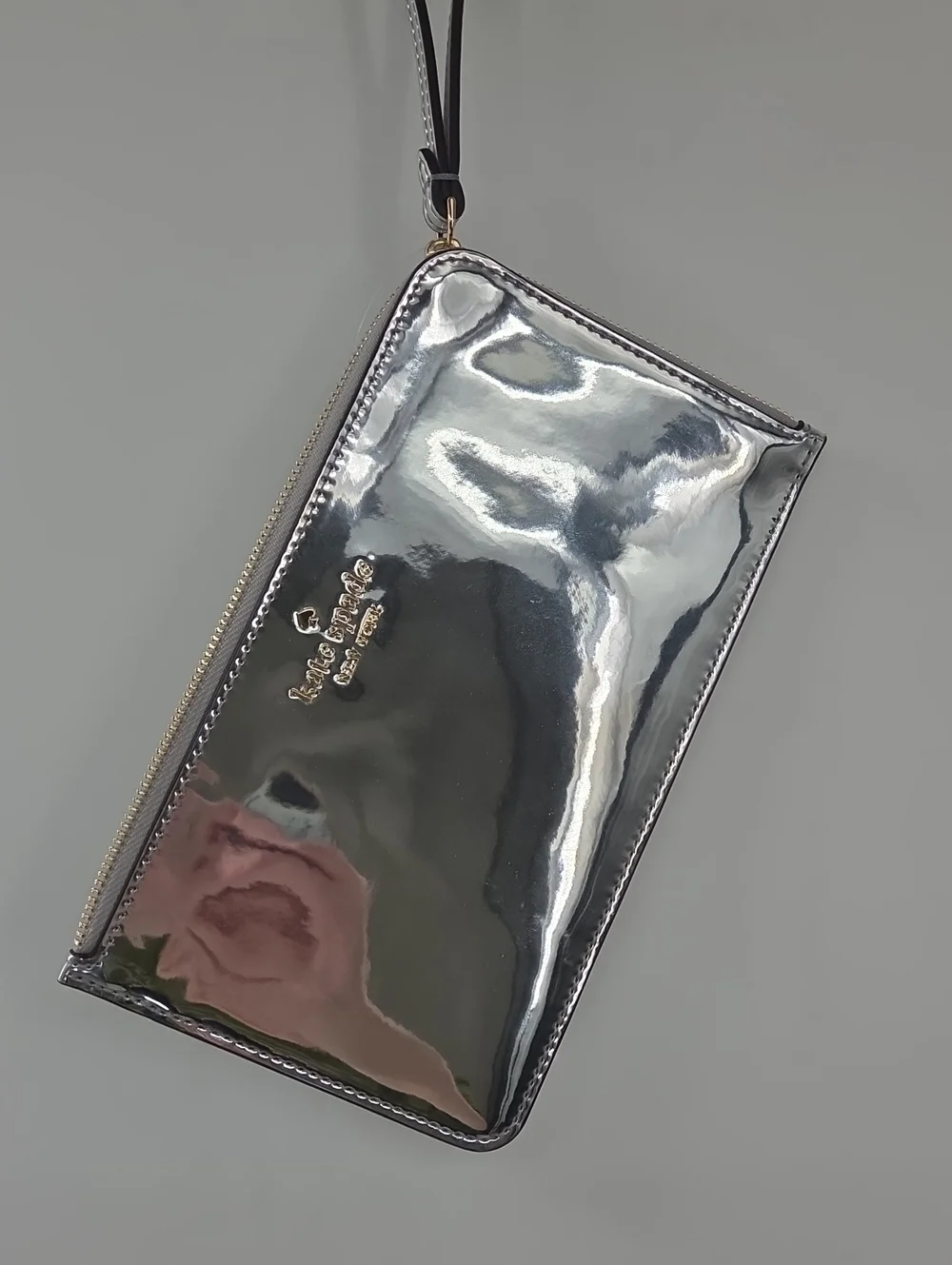 kate spade Metallic Silver Zip Wristlet